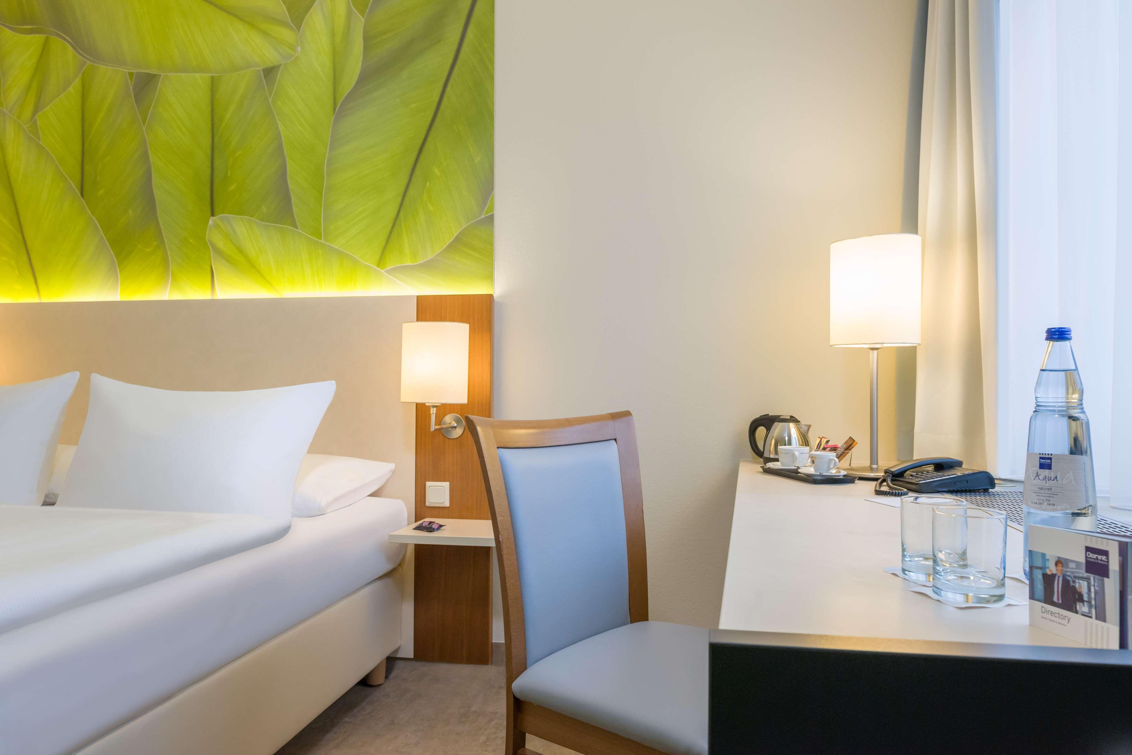 Hotel Essential By Dorint Koeln-junkersdorf Keulen